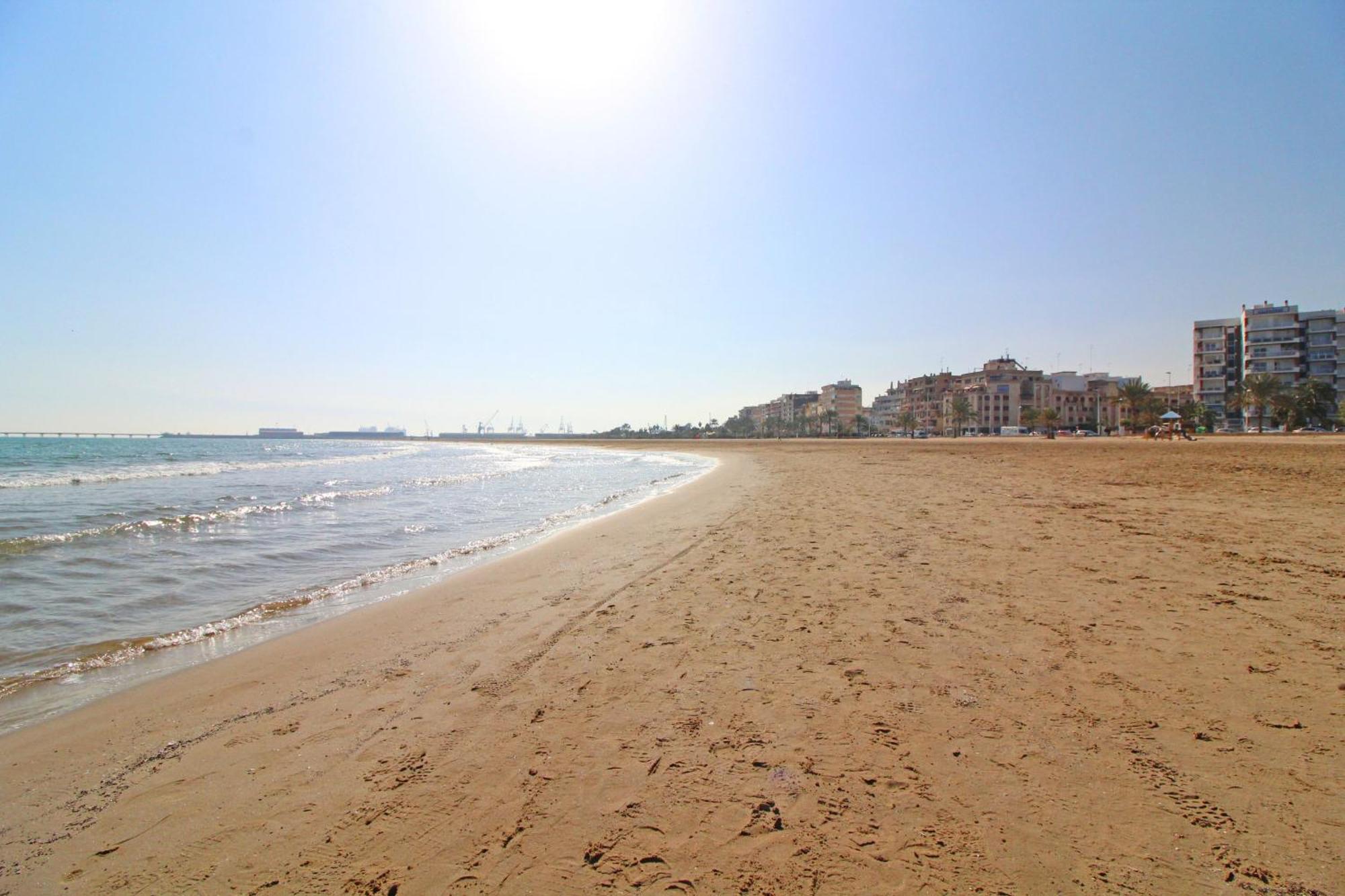 Global Properties, Bonito Apartamento En Puerto Sagunto Para Parejas 外观 照片